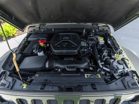 Used 2021 Jeep Wrangler Unlimited Sport image 43