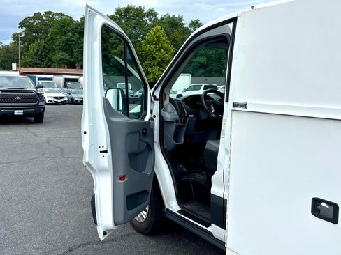 Used 2017 Ford Transit 350 138 w/ Interior Upgrade Package image 15