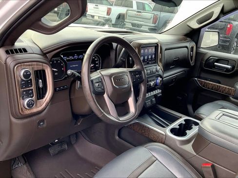 Used 2021 GMC Sierra 1500 Denali w/ Denali Ultimate Package image 17