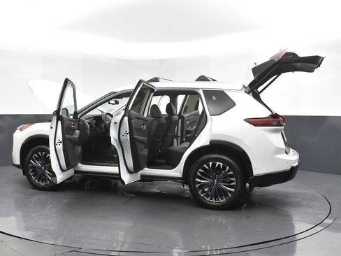 New 2026 Nissan Rogue Platinum w/ Platinum Premium Package AWD/4WD image 38