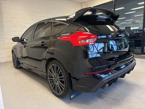 Used 2016 Ford Focus RS image 3