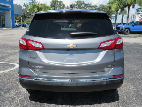 Used 2018 Chevrolet Equinox LT FWD image 6