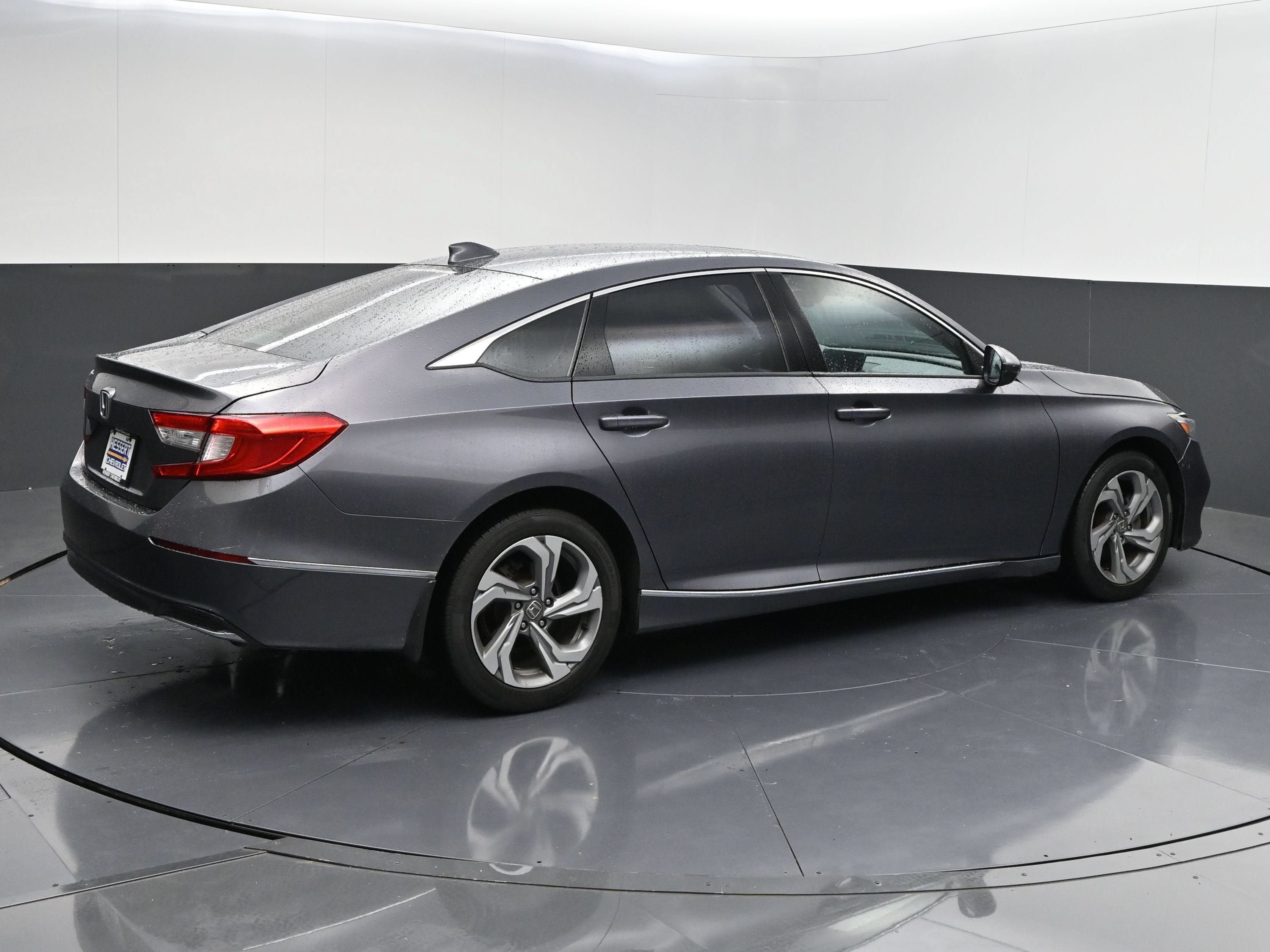 Used 2019 Honda Accord EX-L image 8