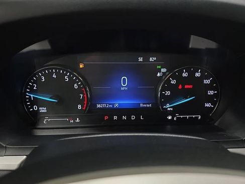 Used 2023 Ford Explorer XLT w/ Equipment Group 202A AWD/4WD image 19