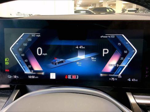 Used 2025 BMW i5 xDrive40 w/ Premium Package AWD/4WD image 25
