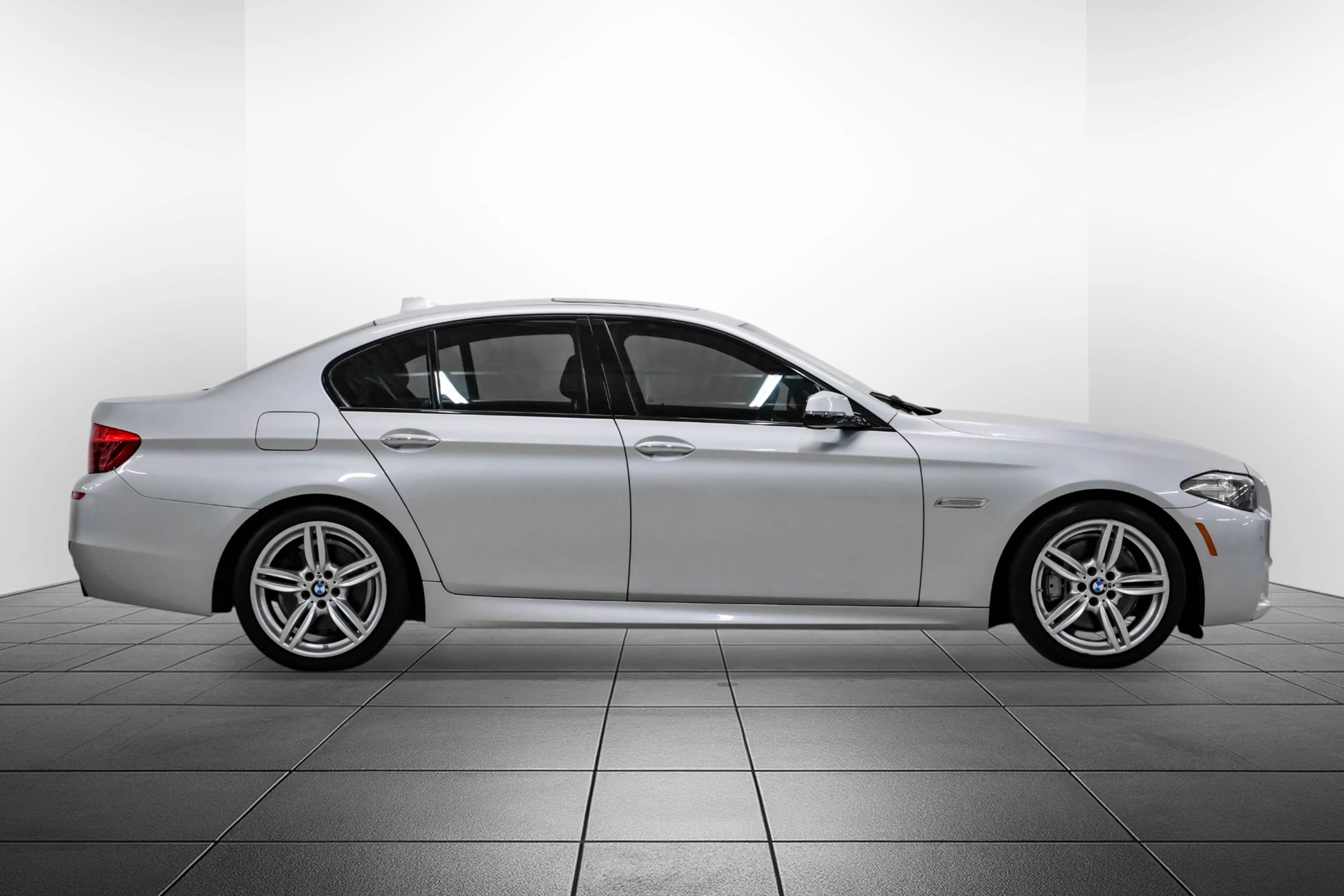 Used 2014 BMW 535i Sedan RWD image 8