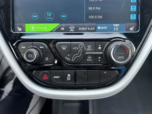 Certified 2018 Chevrolet Bolt LT image 19