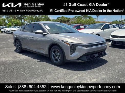 New 2026 Kia K4 FWD image 1