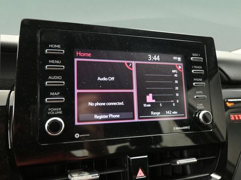 Used 2023 Toyota Camry SE image 29