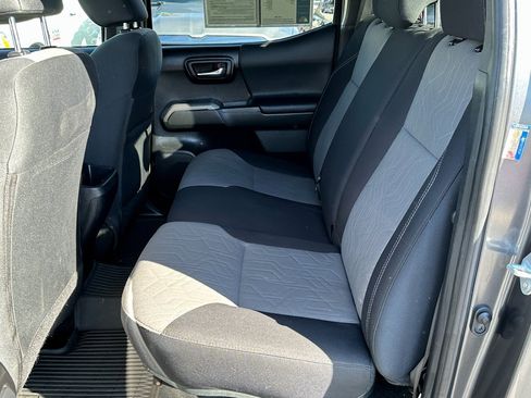 Used 2023 Toyota Tacoma 4x4 Double Cab image 20