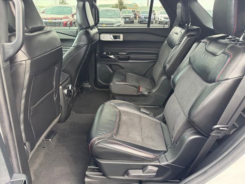 Used 2023 Ford Explorer ST w/ Equipment Group 401A image 6