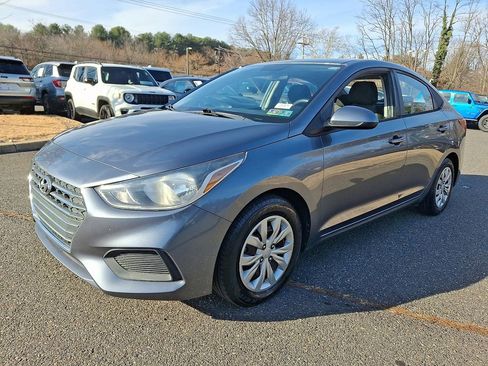 Used 2020 Hyundai Accent SE image 4