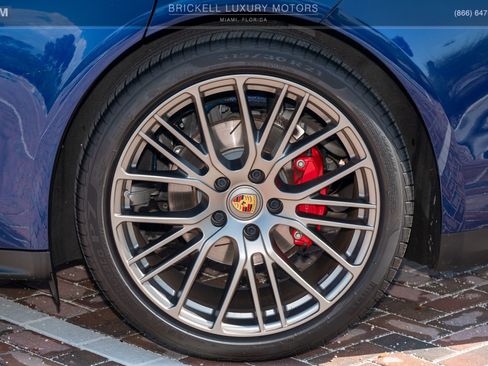 Used 2022 Porsche Panamera 4S image 42