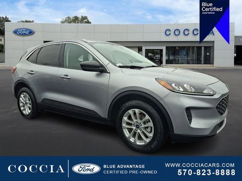 Certified 2022 Ford Escape SE w/ Convenience Package image 3