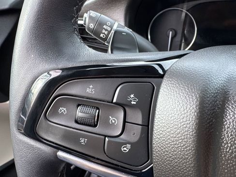 Used 2022 Buick Enclave Premium w/ Experience Buick Package image 26