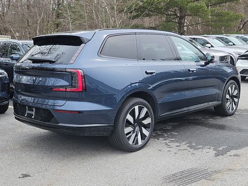 New 2025 Volvo EX90 Plus w/ Protection Package Premier image 2