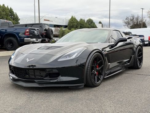 Used 2019 Chevrolet Corvette Z06 image 11