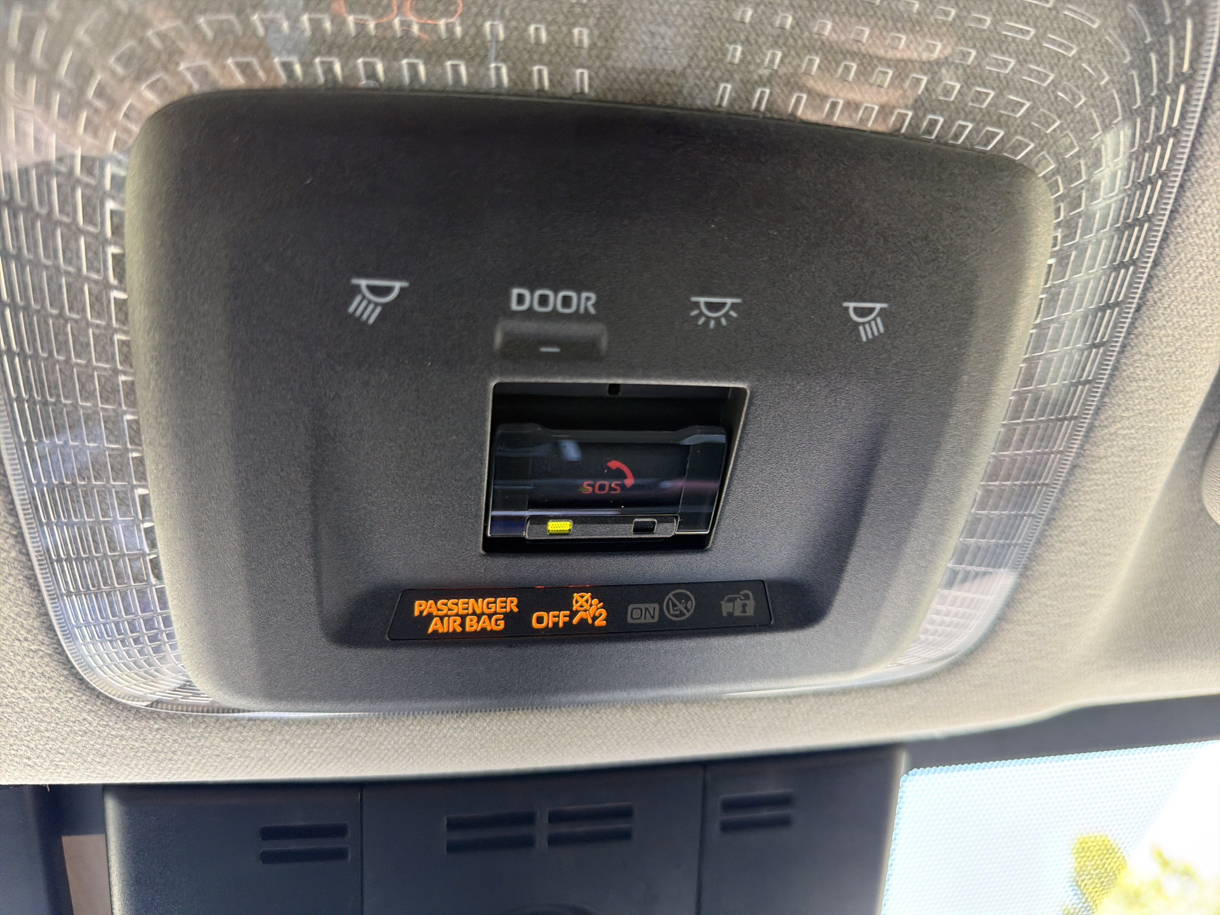 New 2027 Toyota Prius Plug-In Hybrid FWD image 21