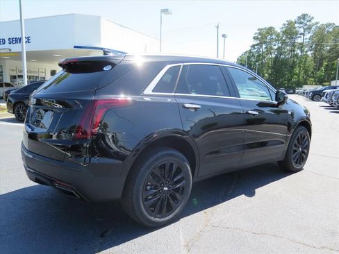 New 2026 Cadillac XT5 Premium Luxury w/ LPO, ONYX Package FWD image 3