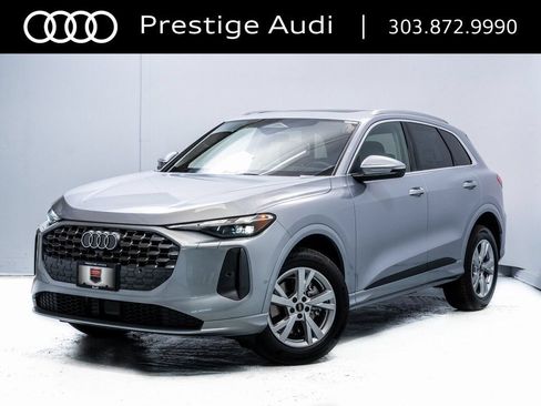 Used 2025 Audi Q5 Premium w/ Convenience Package AWD/4WD image 1