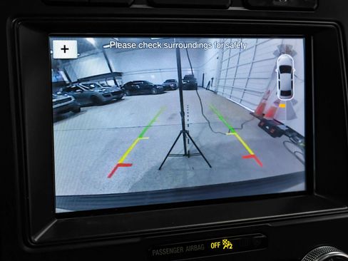 Used 2019 Ford Expedition Limited w/ Cargo Package image 30