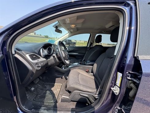 Used 2018 Dodge Journey SXT AWD/4WD image 7