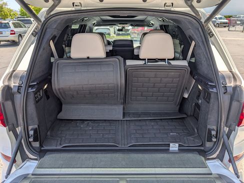 Used 2019 BMW X7 xDrive50i w/ Dynamic Handling Package AWD/4WD image 31