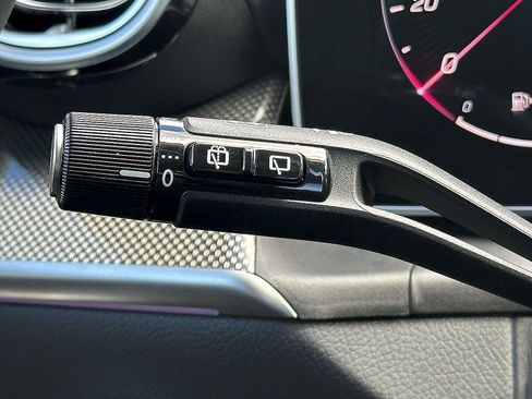 Certified 2025 Mercedes-Benz GLC 300 4MATIC image 24