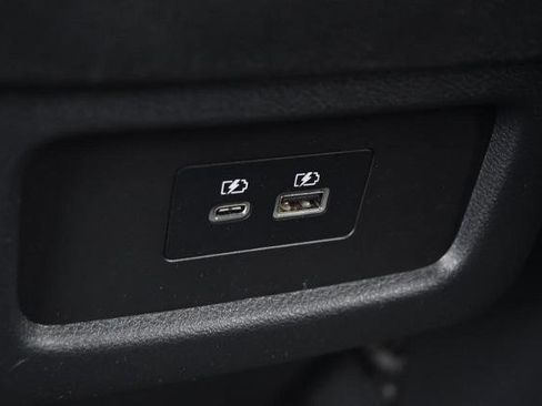 Certified 2023 Nissan Pathfinder SL image 27