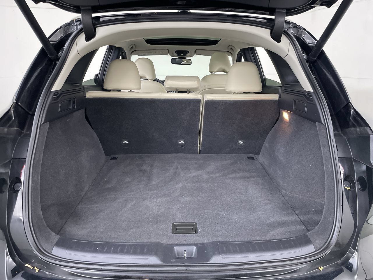 Used 2022 INFINITI QX50 Luxe AWD/4WD image 21