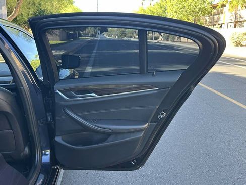 Used 2019 BMW 540i xDrive AWD/4WD image 46