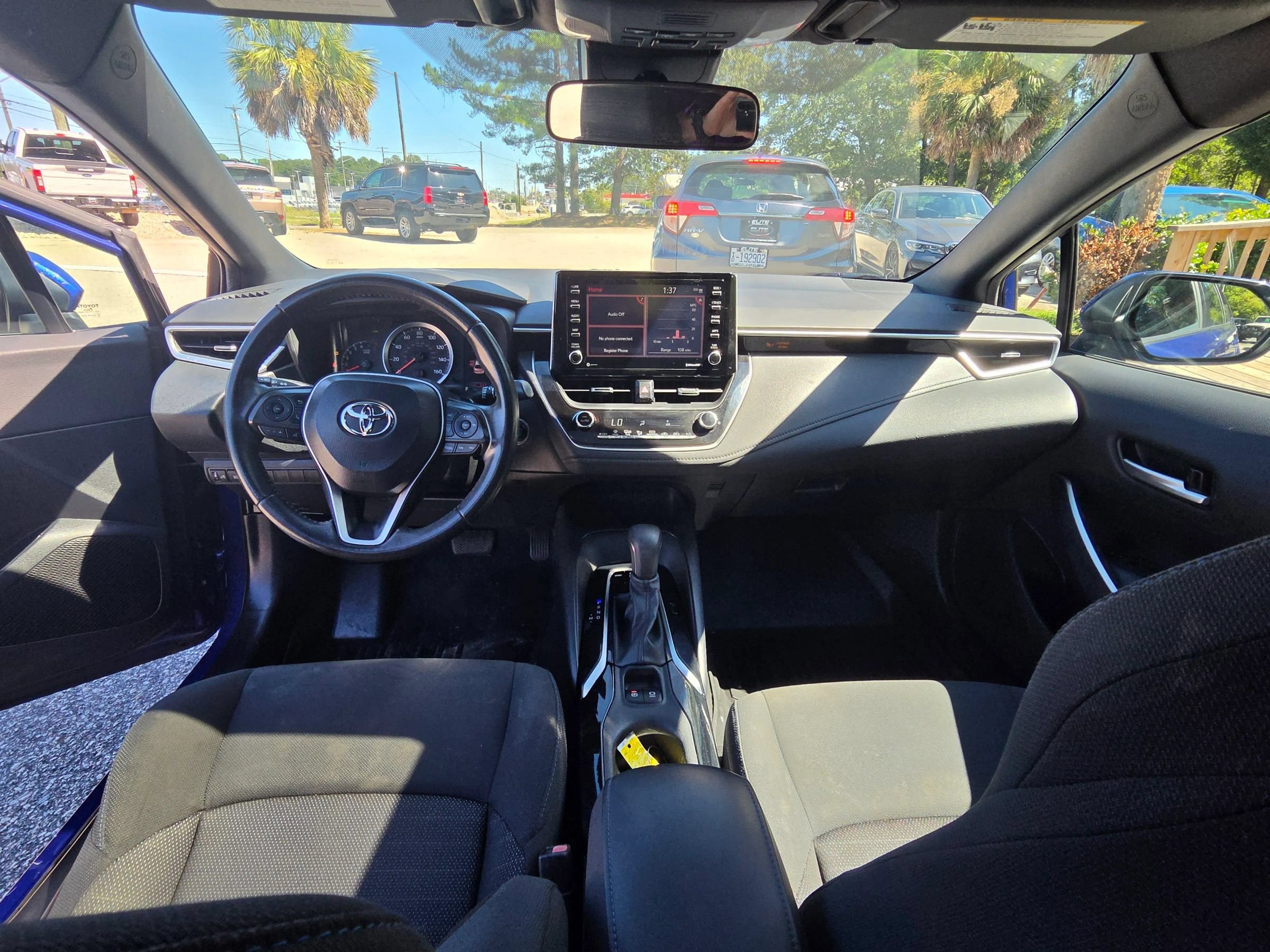 Used 2021 Toyota Corolla SE w/ SE Premium Package FWD image 24