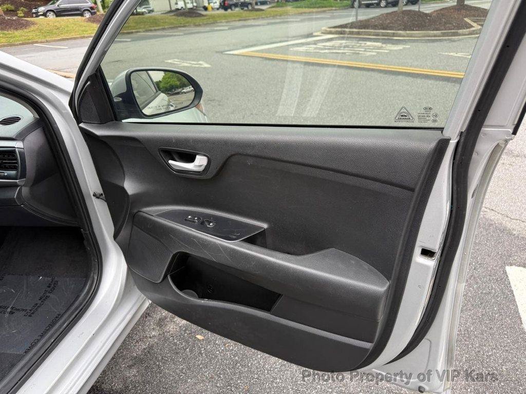 Used 2021 Kia Rio S FWD image 9