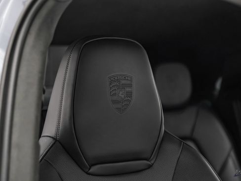 Used 2024 Porsche Cayenne Turbo GT AWD/4WD image 49