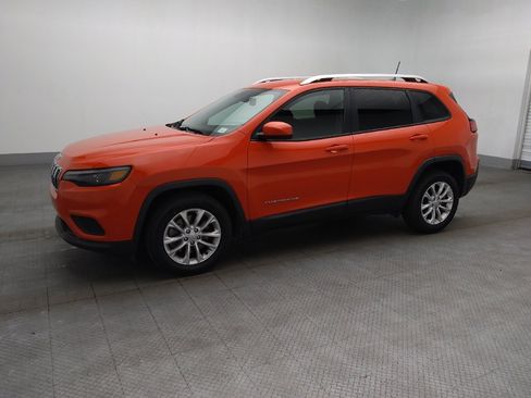 Used 2021 Jeep Cherokee Latitude image 2