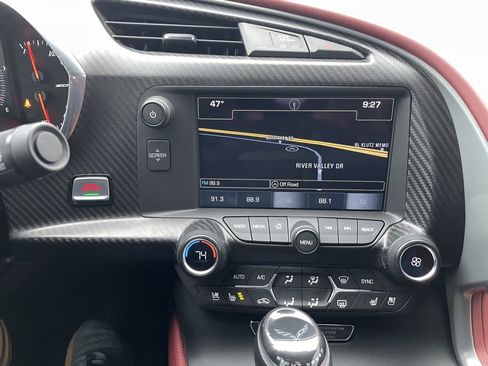 Used 2018 Chevrolet Corvette Z06 image 14