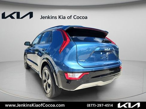 Certified 2026 Kia Niro Wind FWD image 7
