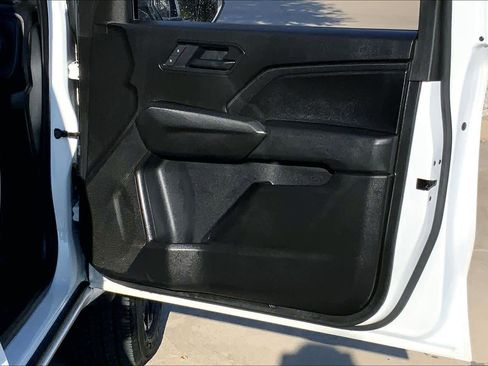 Used 2025 Chevrolet Colorado W/T w/ WT Custom Package image 22