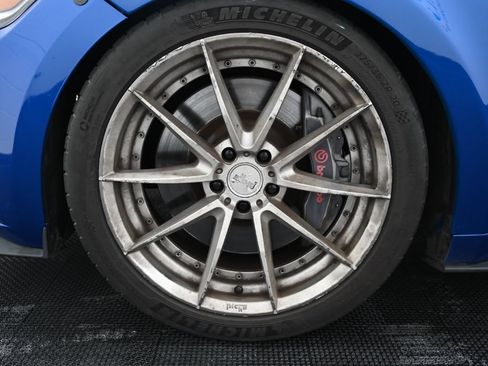 Used 2017 Ford Mustang GT Premium w/ GT Performance Package RWD image 40