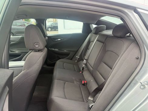 Used 2023 Chevrolet Malibu LT FWD image 9