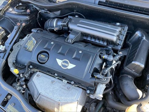 Used 2015 MINI Cooper Base image 34