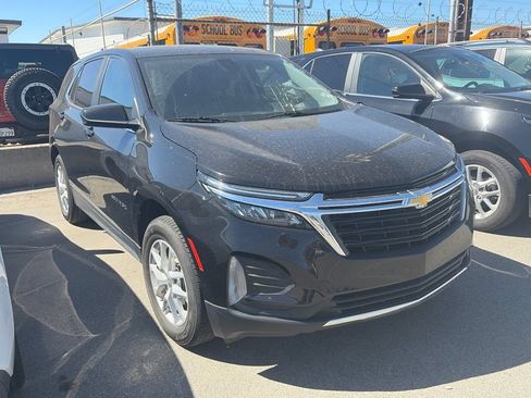Used 2024 Chevrolet Equinox LT AWD/4WD image 4