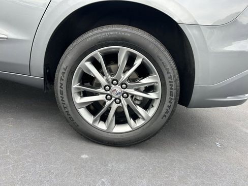 Used 2023 Buick Enclave Avenir w/ Avenir Technology Package image 10
