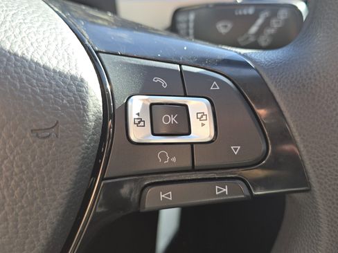 Used 2018 Volkswagen Atlas Launch Edition image 25