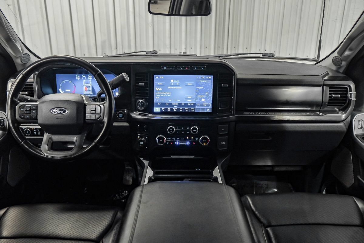 Used 2023 Ford F350 Lariat w/ Tow Technology Package AWD/4WD image 13