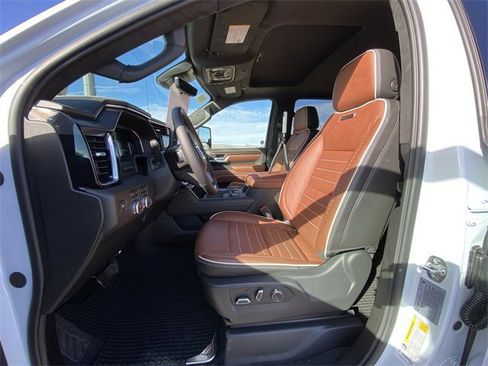 New 2026 GMC Sierra 3500 Denali Ultimate image 11