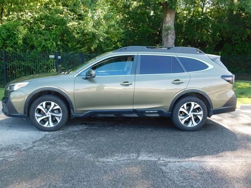 Used 2021 Subaru Outback Limited AWD/4WD image 2