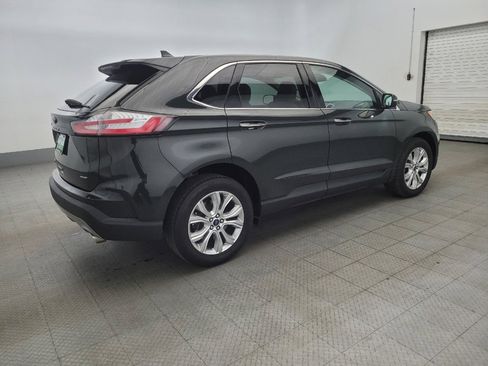 Used 2022 Ford Edge Titanium image 10