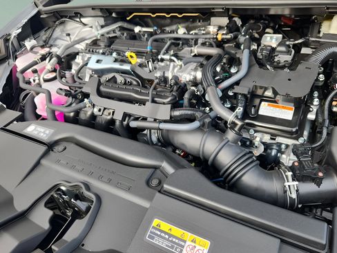 New 2026 Toyota Prius Limited FWD image 10