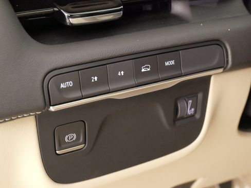 Used 2023 Cadillac Escalade Premium Luxury w/ LPO, Floor Liner Package AWD/4WD image 50